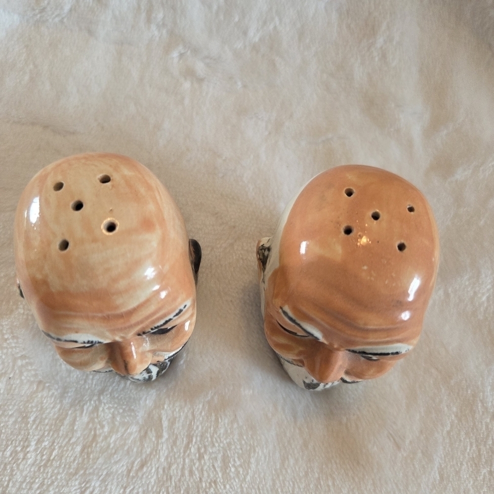 VTG OLD MAN HEADS BALD WITH BEARDS SALT & PEPPER SHAKERS - JAPAN - Picture 3 of 9